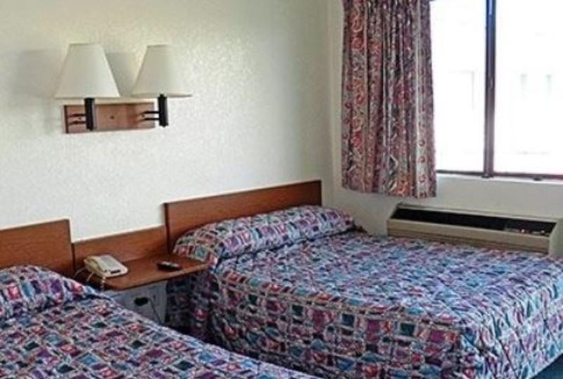 Rodeway Inn Fort Smith I-540 Екстер'єр фото